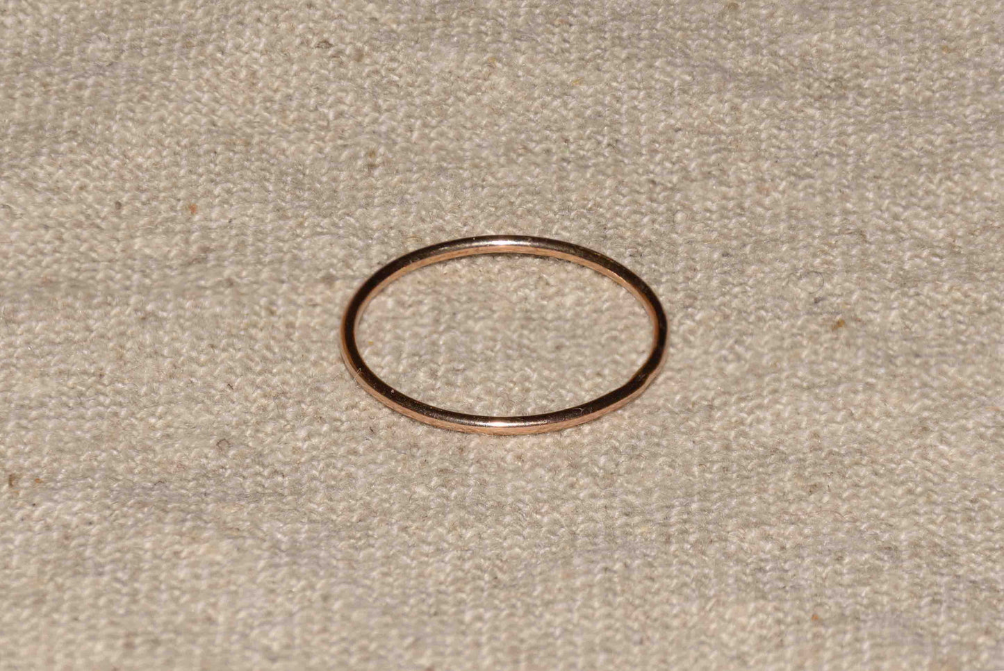 Roségoud stacking ring