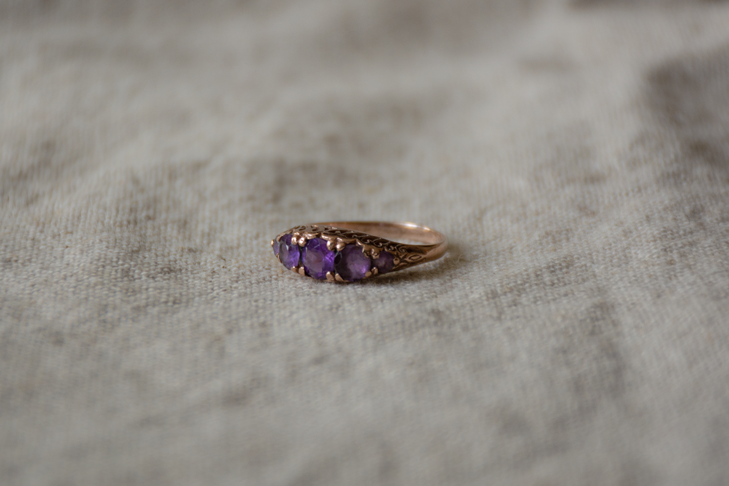 Amethist roségoud row ring