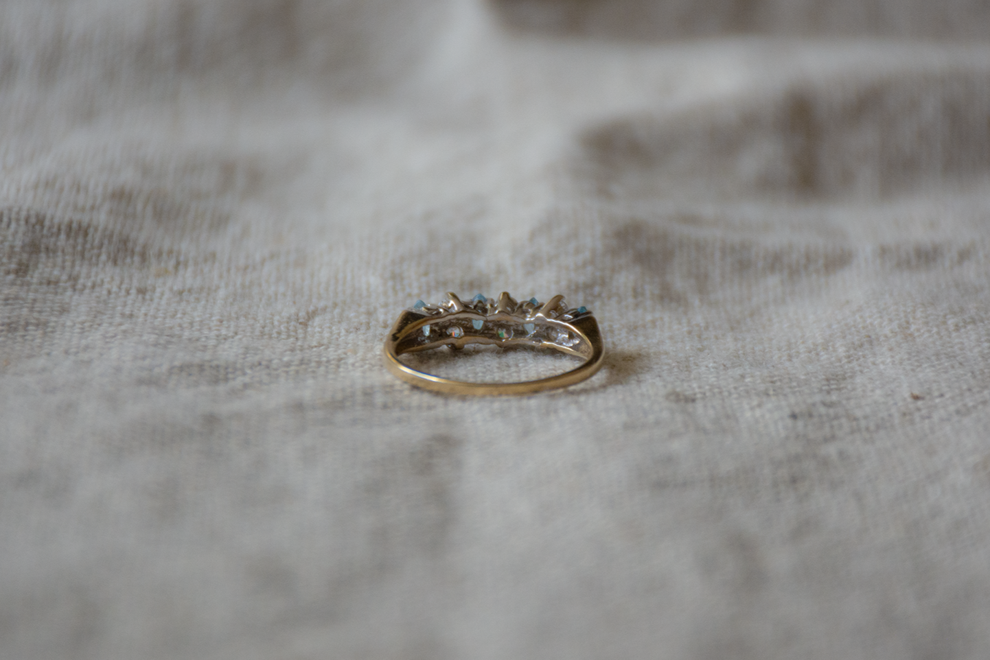 Topaas en zirkonia geelgoud/witgoud ring