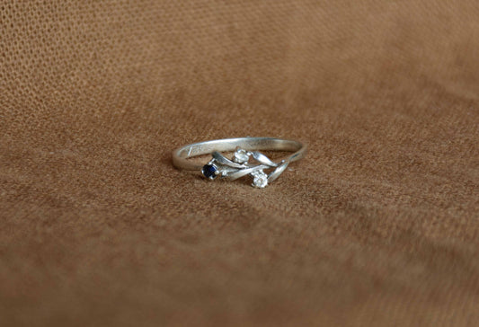 Zilver saffier zirkonia cluster ring